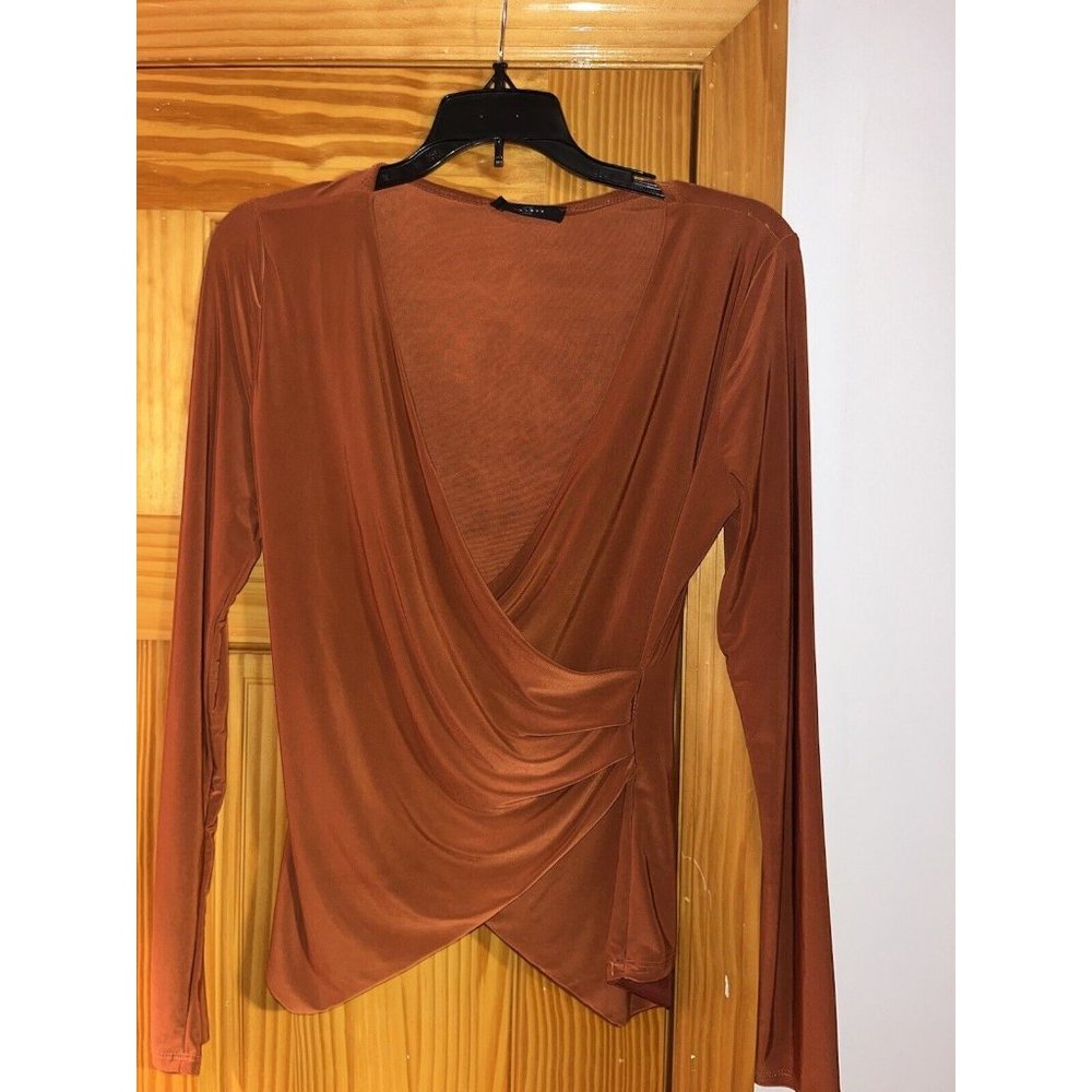 Sexy 21 Saints Shirt Brown Color For Women Size Medium Stretchy Material ￼